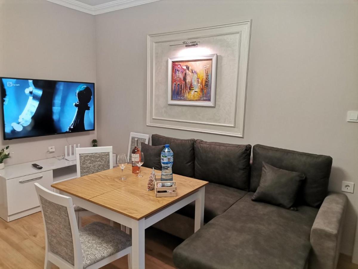 Family Boutique Residence-Free Parking Veliko Tŭrnovo Eksteriør bilde