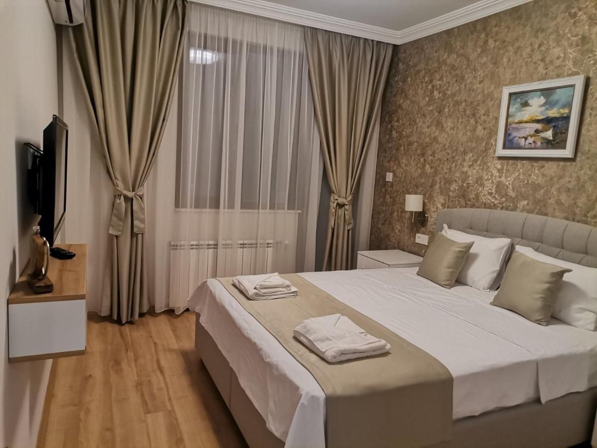 Family Boutique Residence-Free Parking Veliko Tŭrnovo Eksteriør bilde