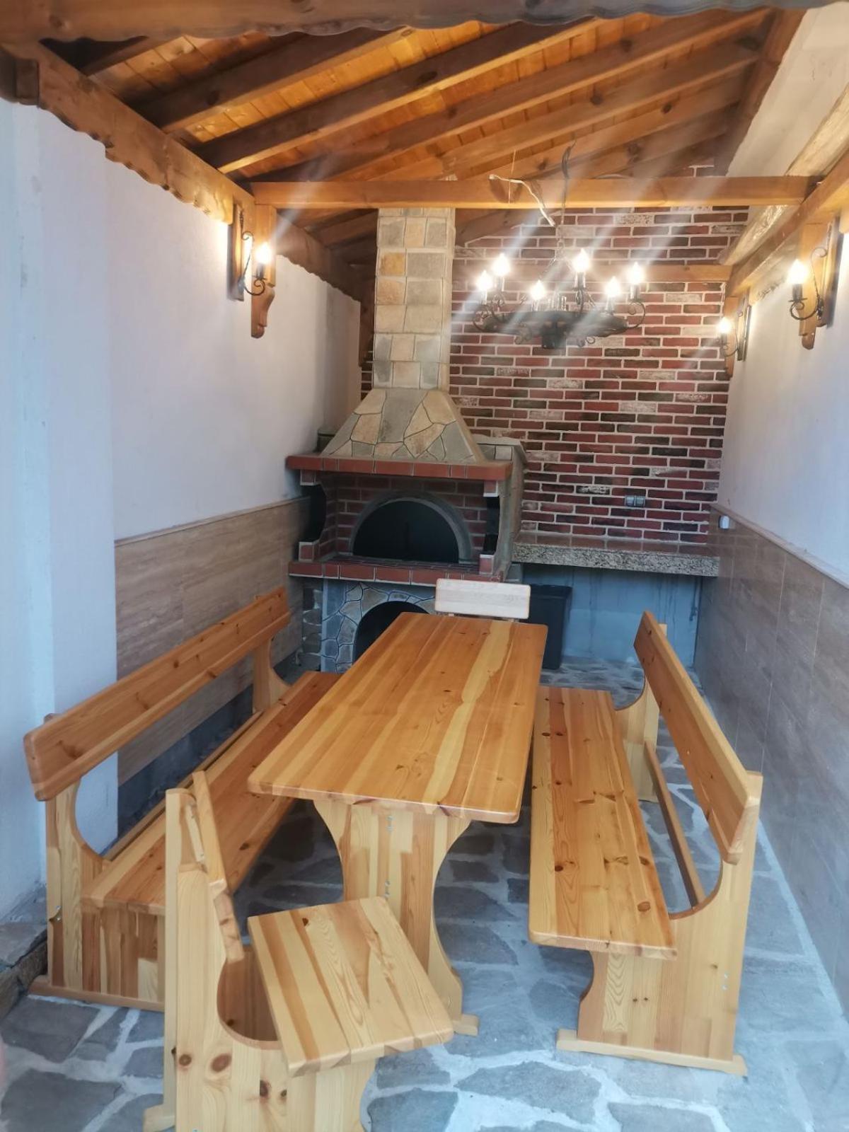 Family Boutique Residence-Free Parking Veliko Tŭrnovo Eksteriør bilde
